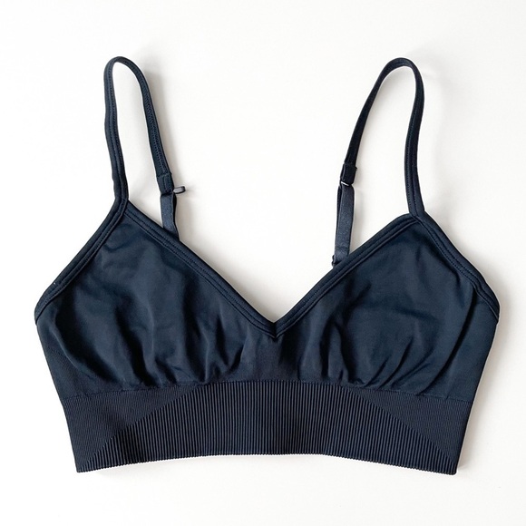 LULULEMON Ebb To Street Bra - Picture 1 of 13